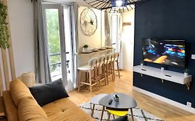 Hullman Suite Apartment 4 People Between La Défense&Paris